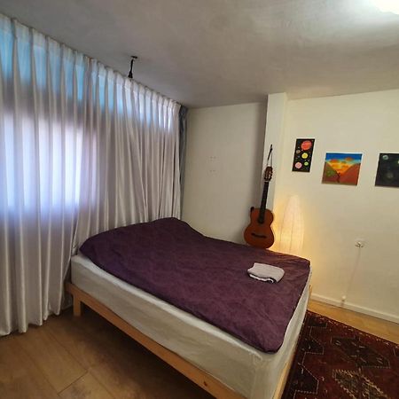 Апартаменты יחידת דיור מקסימה בפתח תקווה Petach Tikva Экстерьер фото